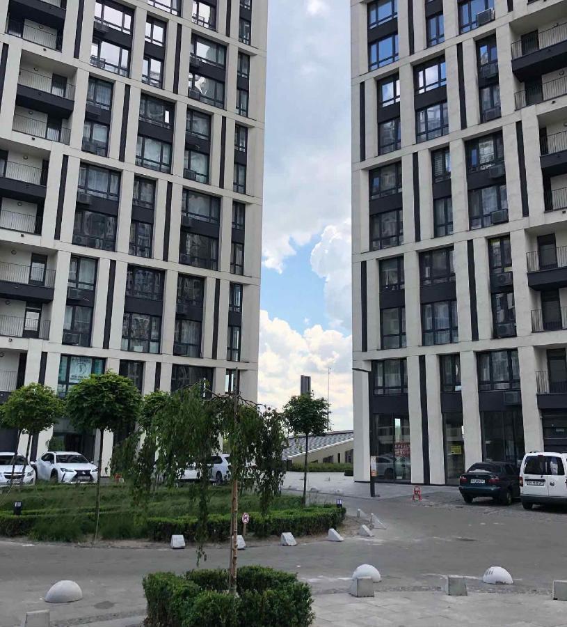 Slavutich Ecoloft Studios Kiev Ngoại thất bức ảnh