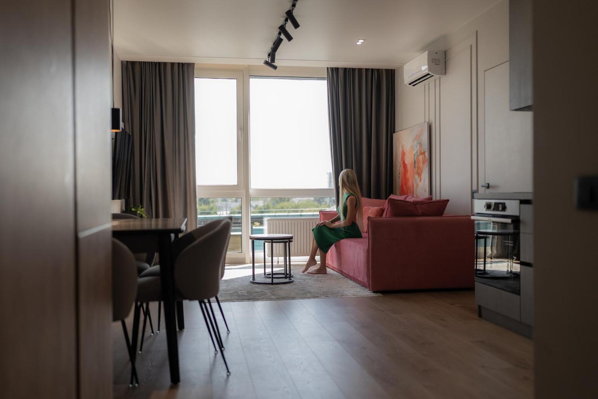Slavutich Ecoloft Studios Kiev Ngoại thất bức ảnh